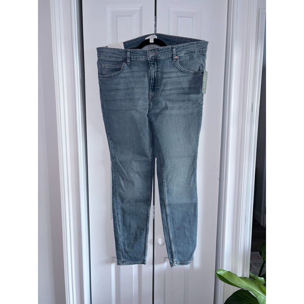 NWT H&M Women’s Size 16 Skinny Stretch Jeans Light Wash Denim Full Length